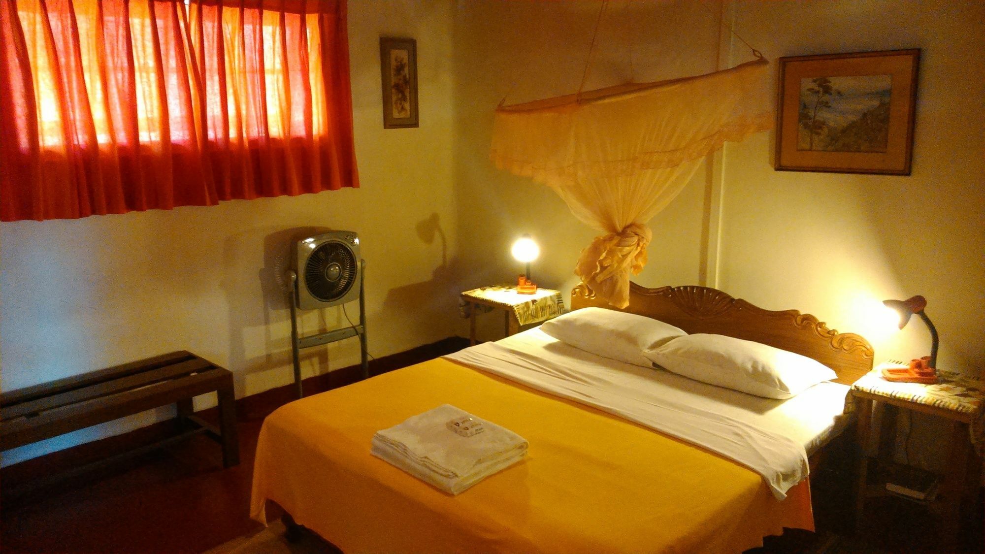 Sunnyside Holiday Bungalow Ела Екстериор снимка
